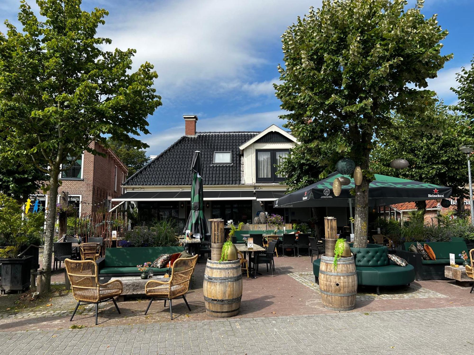 Hotel Onder De Linden Roden Exterior foto